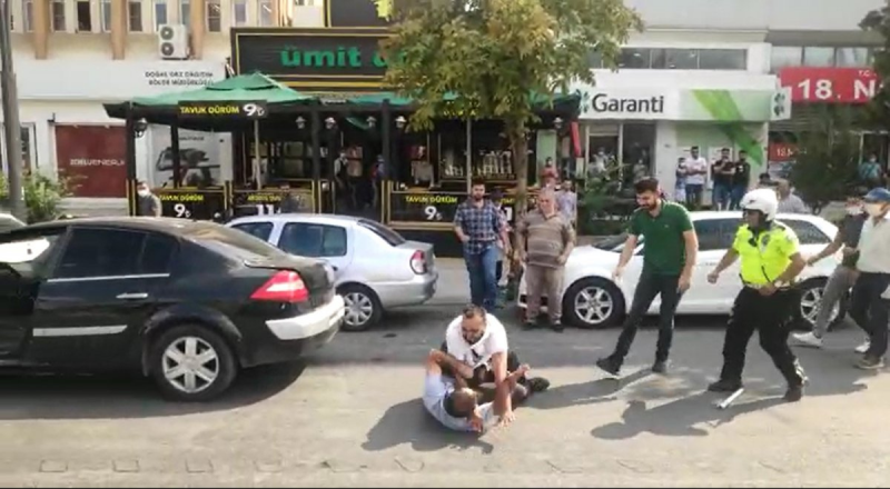 Yol verme kavgası güçlükle ayrıldı